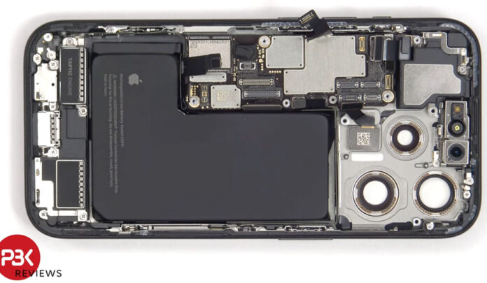 Lo smontaggio iPhone 15 Pro rivela capacità batteria e altri dettagli