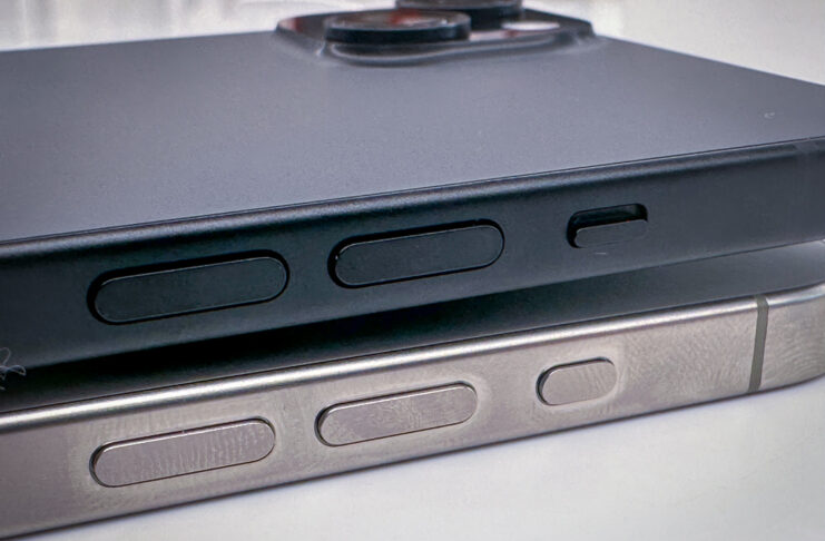 Sono arrivati gli iPhone 15 e 15 Pro, primo contatto