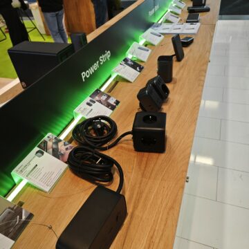 Ugreen GaN Nexode da 100 W, super carica e Magsafe compattissimi