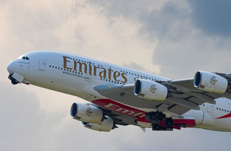 Emirates ha comprato 20.000 iPhone e iPad