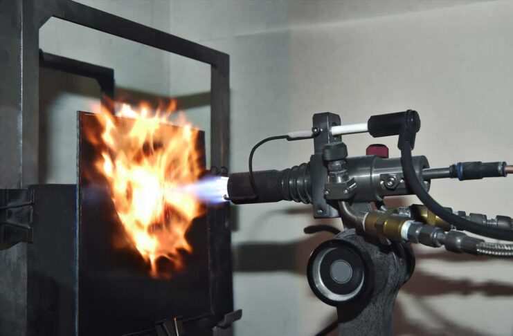 Creato materiale che ritarda instabilità termica nelle batterie anche a 1.500 °C per 20 minuti