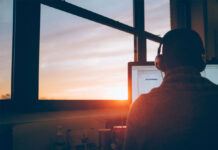 L’Italia resta indietro tra le migliori destinazioni per il lavoro da remoto Italia, ancora molto da fare perché diventi migliore destinazione per il lavoro da remoto