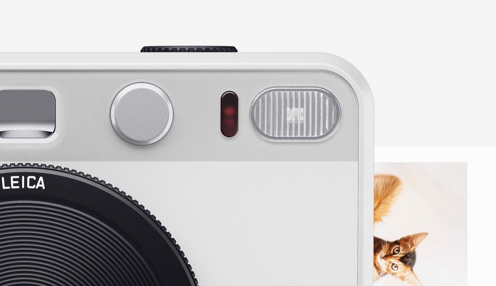 Leica Sofort 2, fotocamera istantanea con memoria integrata Leica Sofort 2, fotocamera istantanea con memoria integrata