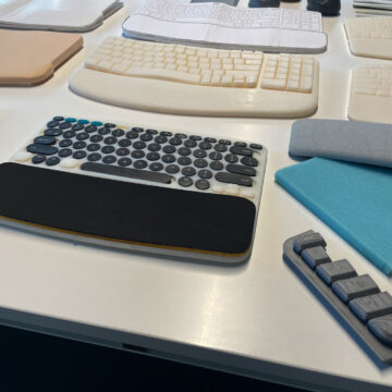 Logitech wave keys costruzione 3