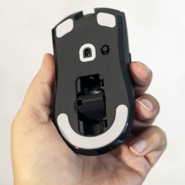 Recensione Razer Viper V3 Hyperspeed, ottima tecnologia in un mouse normale solo in superficie