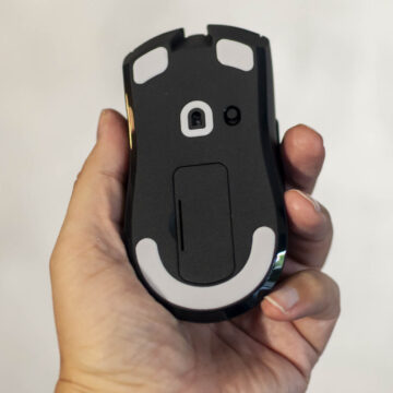 Recensione Razer Viper V3 Hyperspeed, ottima tecnologia in un mouse normale solo in superficie