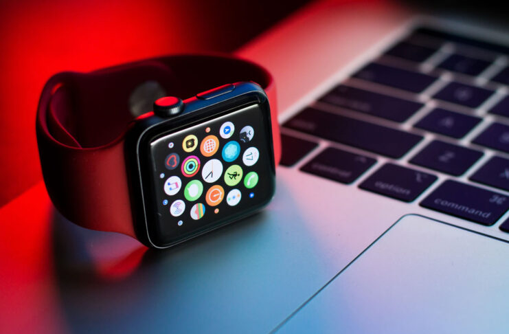 Perché sbagliamo a chiamare l’Apple Watch un orologio