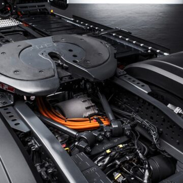 Mercedes-Benz Trucks, anteprima del truck elettrico eActros 600 per il trasporto a lungo raggio