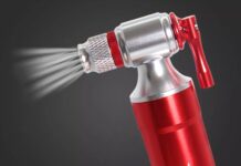 Mini-pompa a CO2 per bicicletta a soli 6 € Mini-pompa a CO2 per bicicletta a soli 6 €