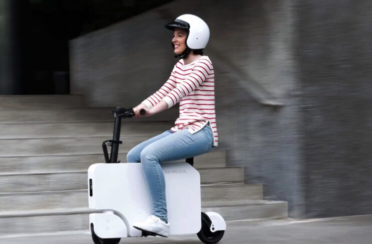 Honda Motocompacto è la valigia scooter elettrico che fa innamorare