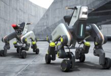 Suzuki MoQBA è il quad quadrupede che non teme le scale