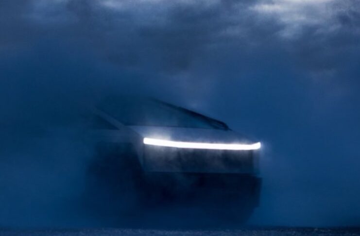 Tesla Cybertruck, il mistero dei prezzi rimane fino alla fine