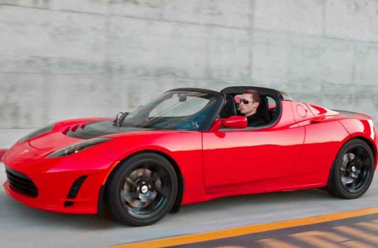 Tesla Roadster, i dettagli open source su web