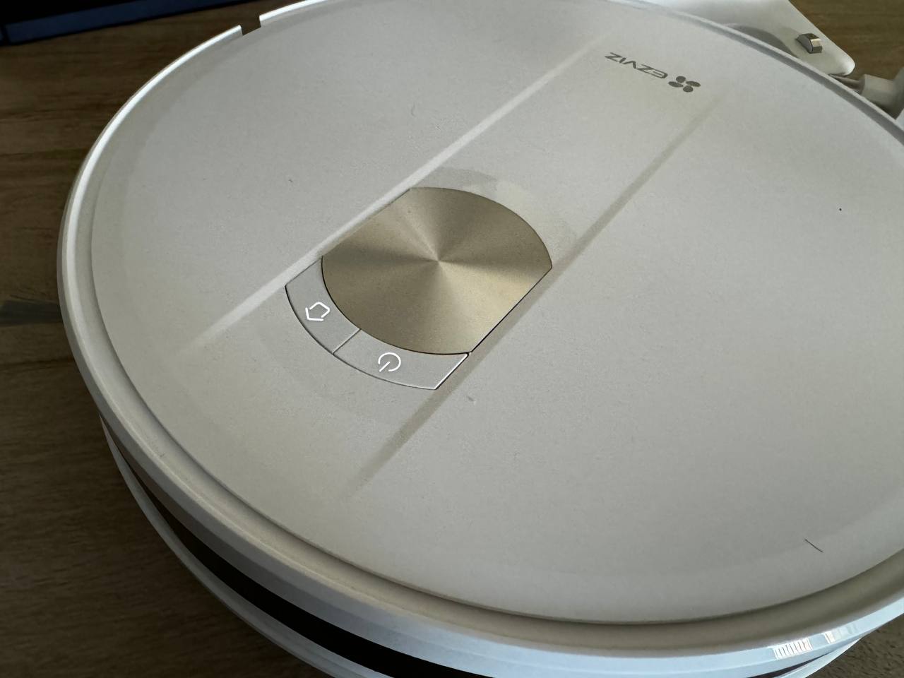 In prova Ezviz RC3, il robot aspirapolvere essenziale, che aiuta anche il pianeta In prova Ezviz RC3, il robot aspirapolvere essenziale, che aiuta anche il pianeta