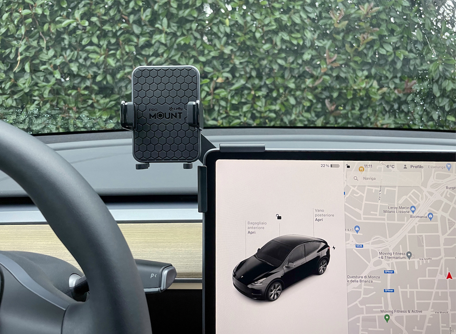 Tesla Full Self Driving fa un passo verso Europa