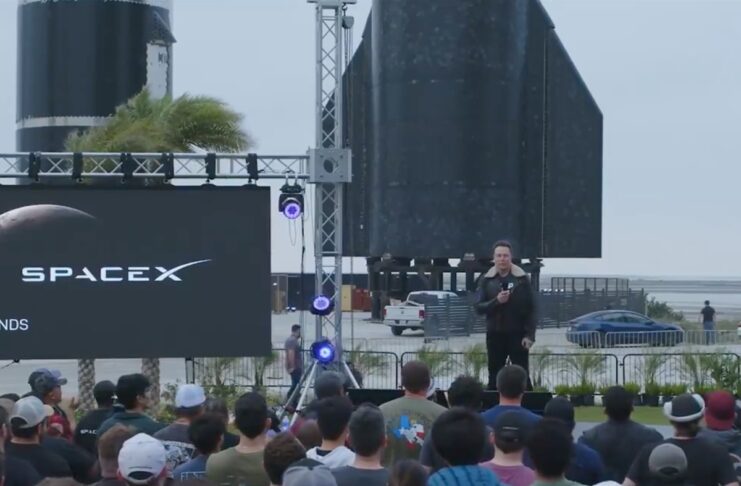 La parabola portatile Starlink sta nello zaino