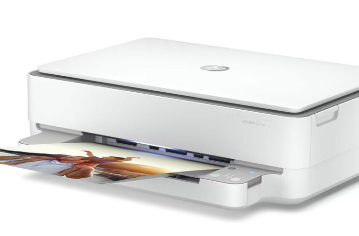 CEO HP giustifica obbligo cartucce originali paventando scenari di hacking stile James Bond