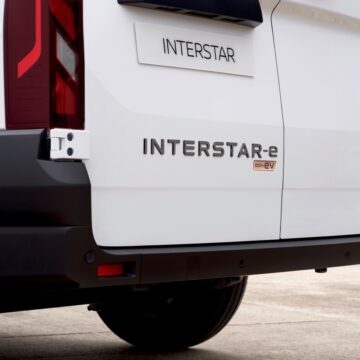 Nuovo Nissan Interstar, veicolo commerciale con motore elettrico