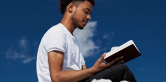 Sora è una AI che crea video partendo da descrizioni testuali