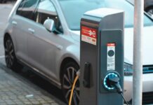 Stop agli incentivi, Apple rottama l'auto elettrica