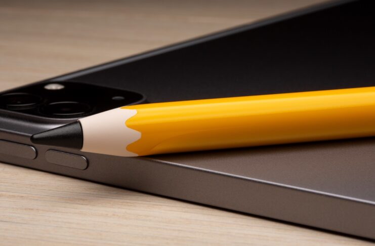 Colorware, nessuno resiste ad Apple Pencil modificata
