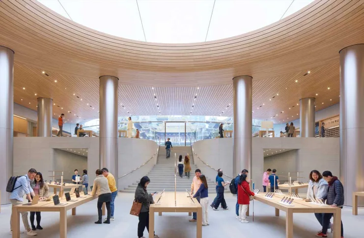 Nei negozi Apple lo strumento magico per aggiornare iPhone nella scatola