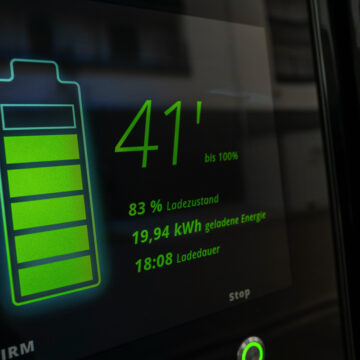 Audi, a Francoforte sesto concept di hub per ricarica ultra veloce dei veicoli