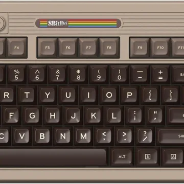 8BitDo, una tastiera per moderni computer ispirata al Commodore 64