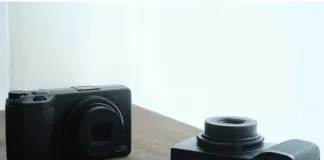 Ricoh presenta una versione speciale HDF della Ricoh GR III