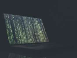 Con iOS, iPadOS e macOS 26.1 gli aggiornamenti di sicurezza Pic Indolor Attacchi cyber, nel 2023 aumento +45% furto di dati sul dark web