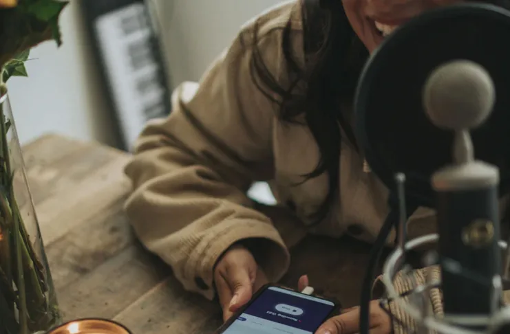 Con il Voice Engine di OpenAI possibile clonare la voce di chiunque partendo un campione registrato di 15 secondi