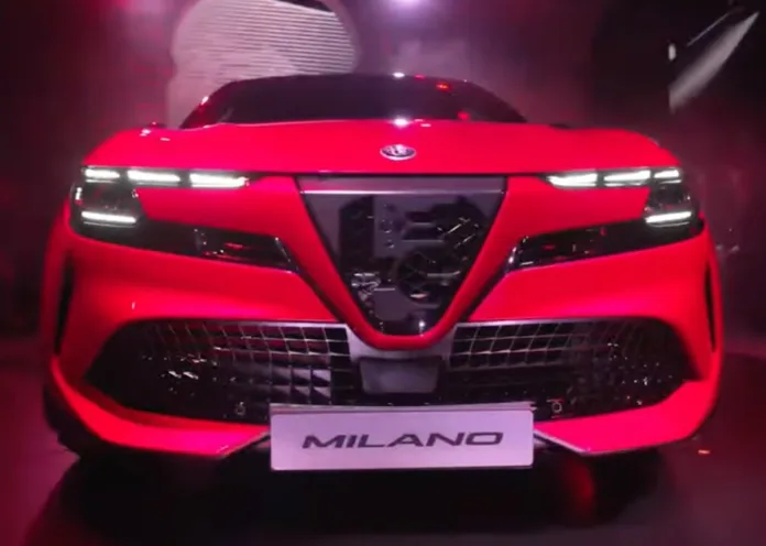 Alfa Romeo Milano dà la scossa elettrica al Biscione