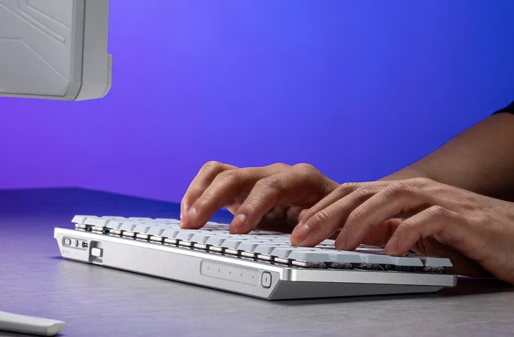 Recensione Asus ROG Falchion RX Low Profile, la prima classe delle tastiere meccaniche arriva anche su Mac