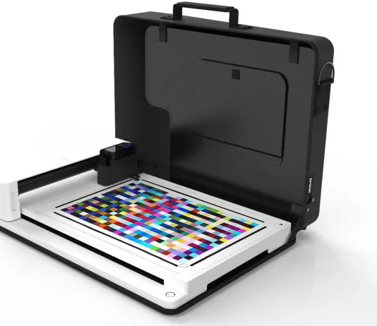 Il piano di scansione automatico per Epson SD-10, soluzione portatile per la gestione del colore