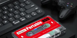 KinHank, la console di gioco per PC che sembra una musicassetta