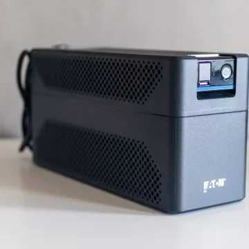 Recensione Eaton UPS 5E Gen2, l’UPS silenzioso per chi lavora in smart