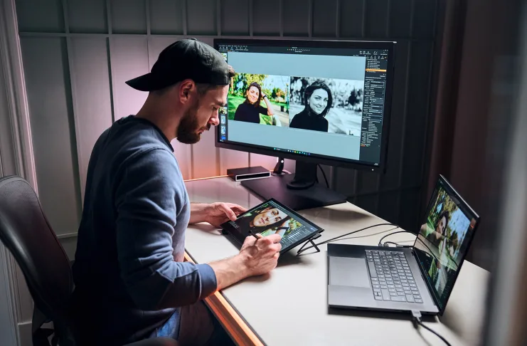 Wacom Movink è il banco di lavoro OLED per creativi digitali