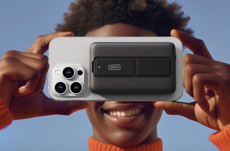 Minimo batteria magnetica, solo 12,99€ con coupon 50%