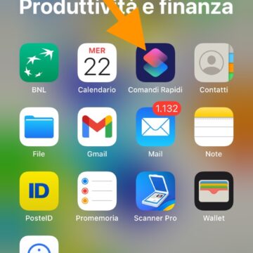 Come associare più di una funzione al tasto Azione di iPhone 15