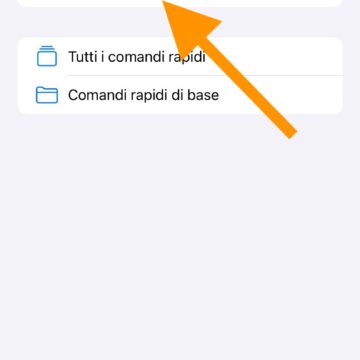 Come associare più di una funzione al tasto Azione di iPhone 15