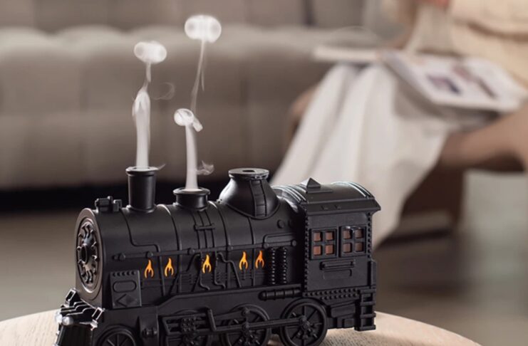 Umidificatore e diffusore di aromi a forma di trenino, solo 24 €