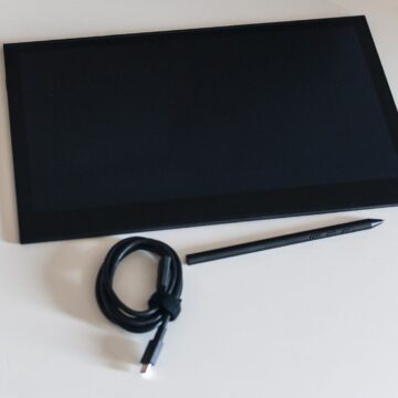 Recensione Wacom Movink 13, creatività e qualità a braccetto, anche in mobilità