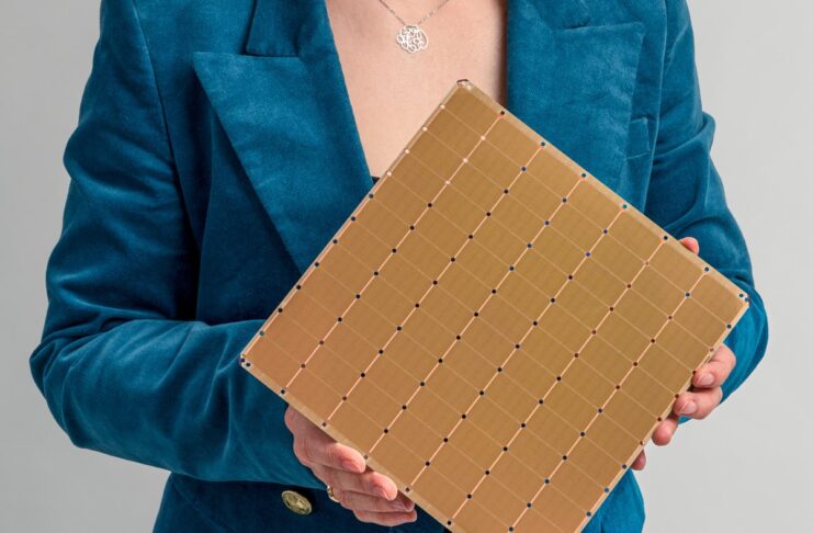 Cerebras sfida Nvidia con i chip AI più grandi e potenti al mondo