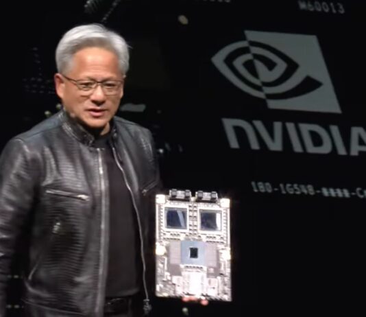 Per il CEO Nvidia i PC AI generano abilità, presto robot e fabbriche AI