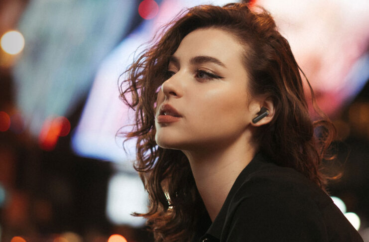 Recensione Creative Aurvana Ace 2, auricolari con tecnologia innovativa e stile steampunk