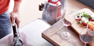 Prime Day, con Bissel SpotClean ProHeat pulite tappeti e moquette a 119,99€