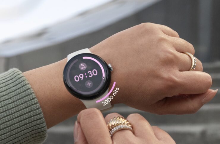 Google Pixel Watch 3 ora anche più grande e col salvavita