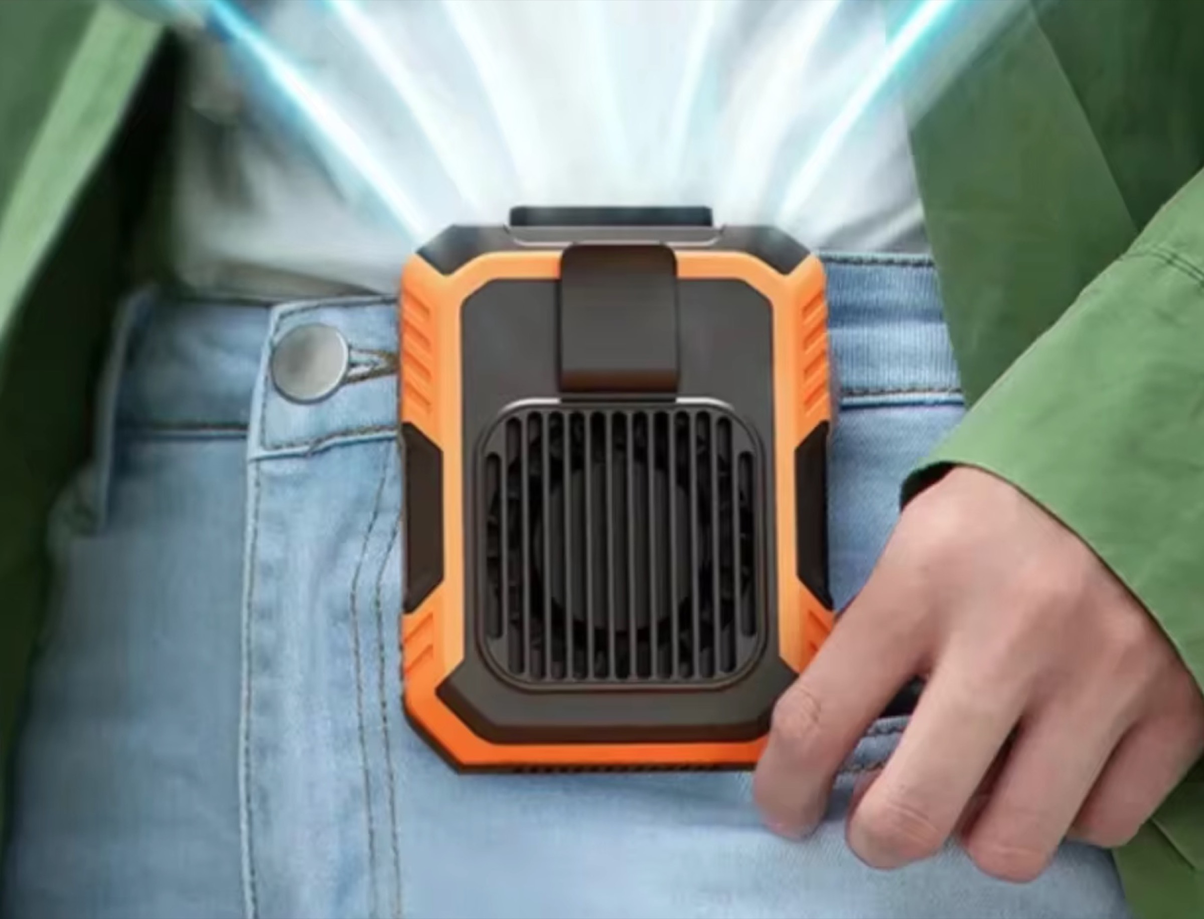 Powerbank con ventilatore incorporato a soli 8 € Powerbank con ventilatore incorporato a soli 8 €