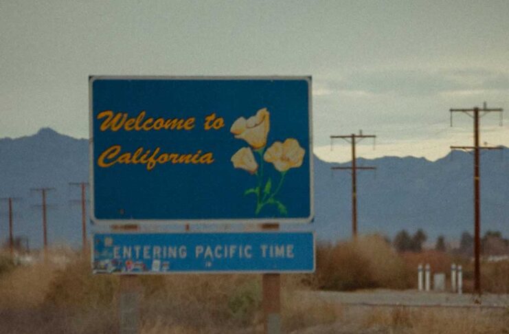 Perché la California sta facendo un gioco pericoloso per il resto del mondo