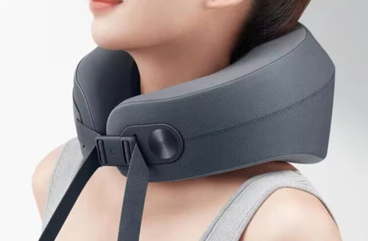 Cuscino da viaggio autoriscaldante e massaggiante a soli 49 €